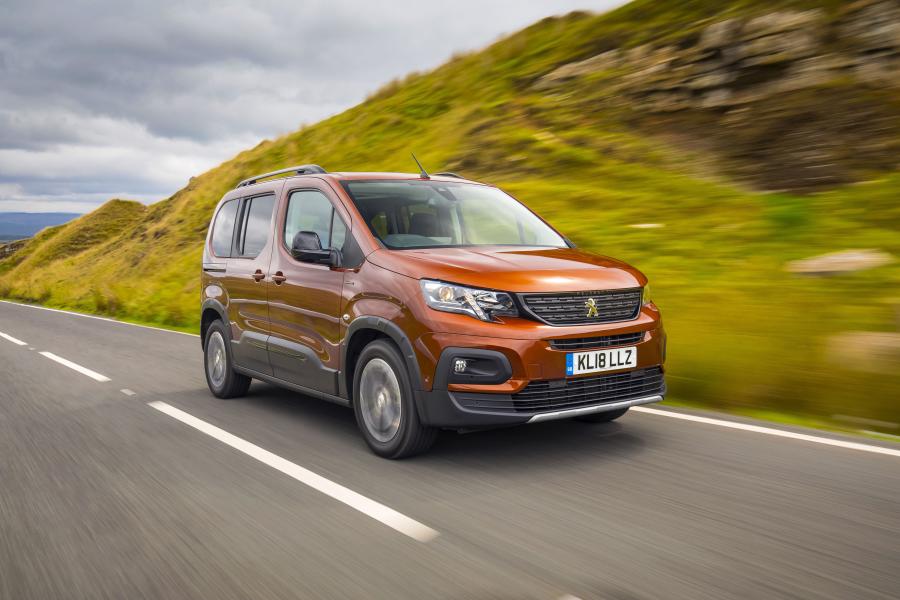  Peugeot Rifter GT Line 2018 года  (UK) (фото 6 из 23)